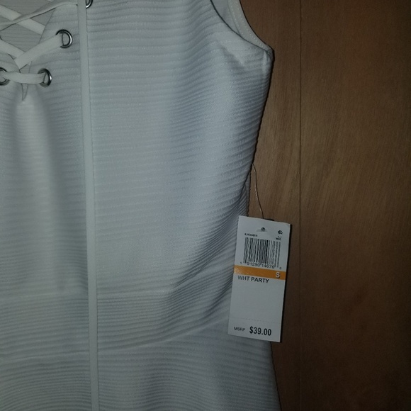 Lace up ribbed peplum top NWT - Picture 3 of 3